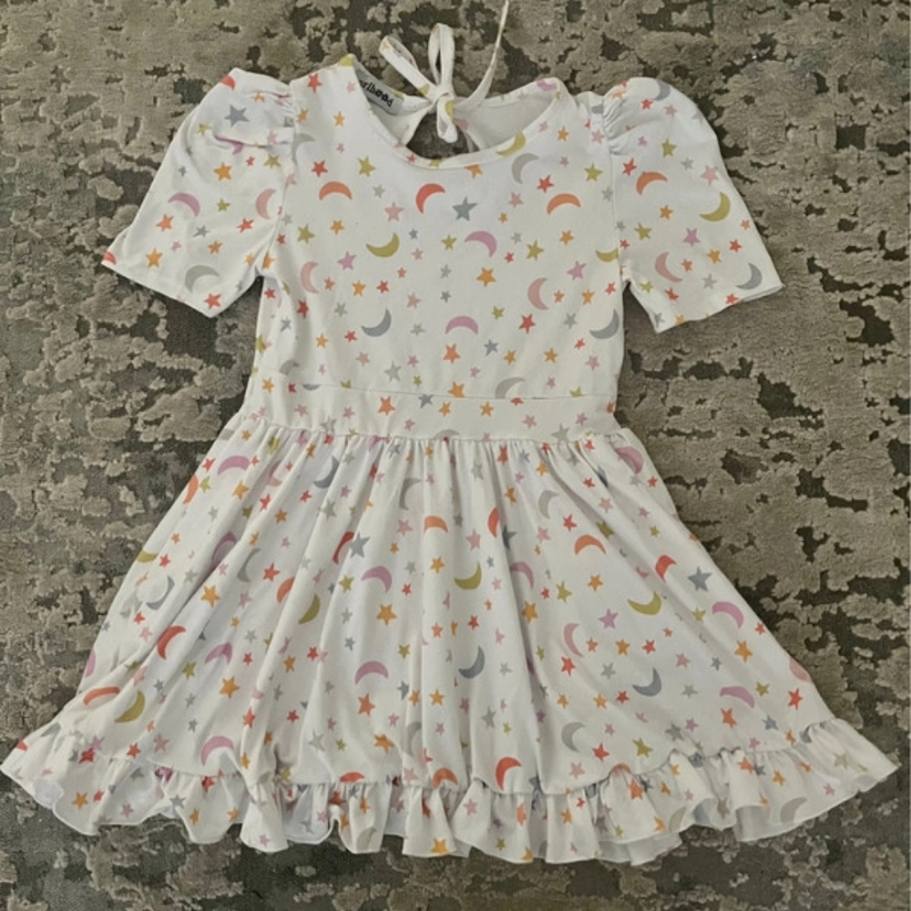 Girl dress size 7 years old